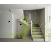 Acceso escalera a la planta segunda