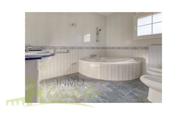 Dormitorio suite con baño completo