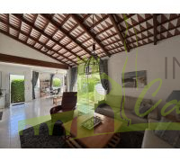 Salon comedor con cocina integrada