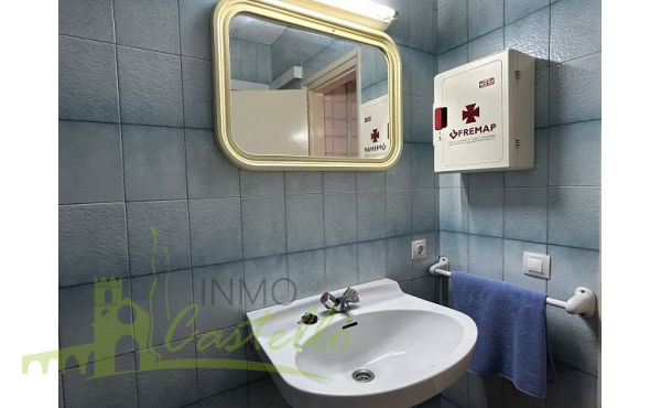 Baño completo con ducha