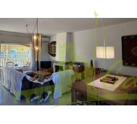 Salón comedor con salida terraza delantera