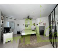 Dormitorio suite con vestidor y baño completo con bañera