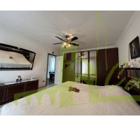 Amplio dormitorio doble