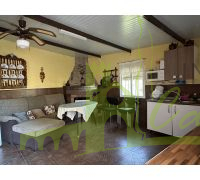 Cocina con chimenea